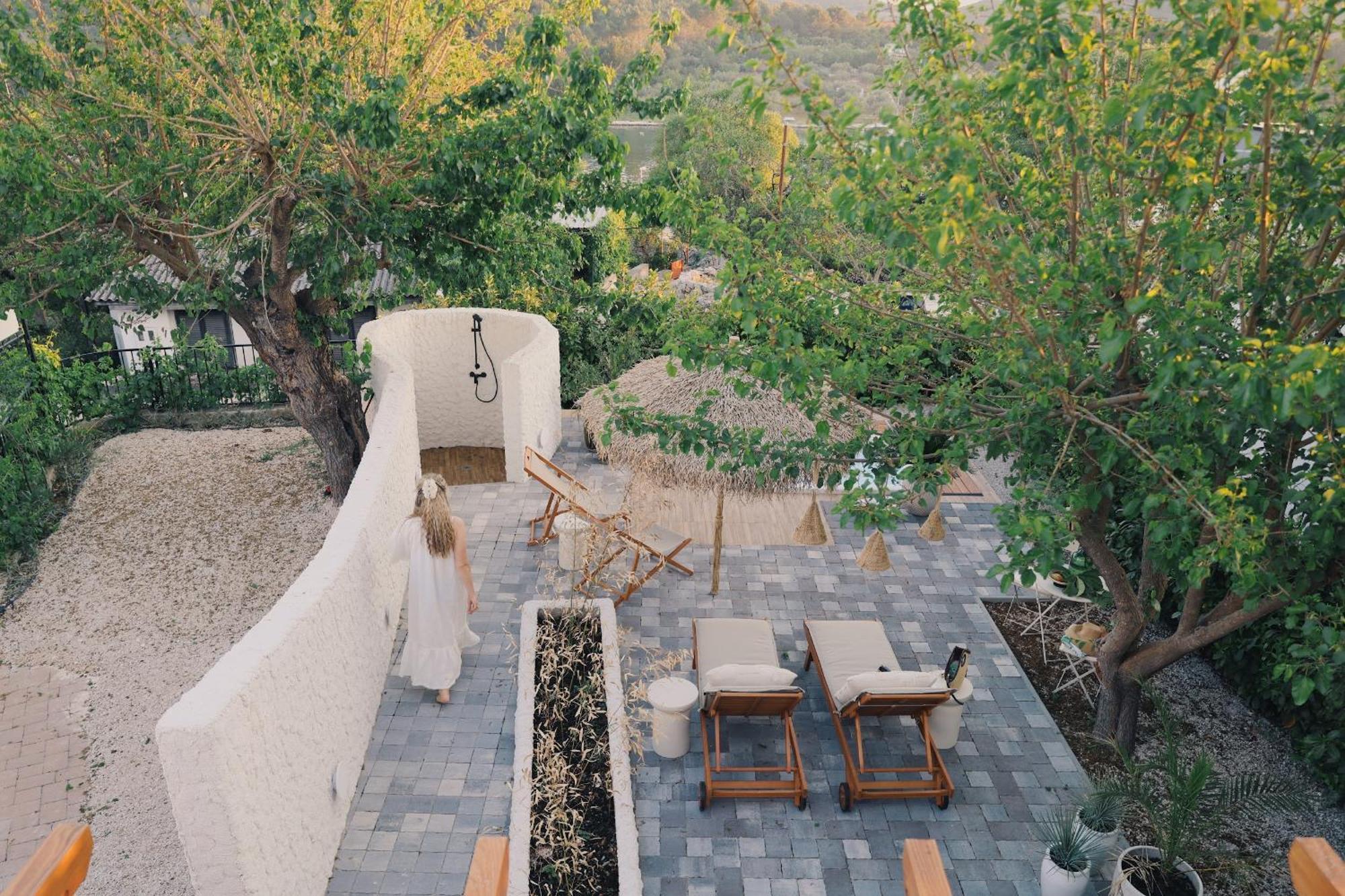 The Residence Bilice Bagian luar foto