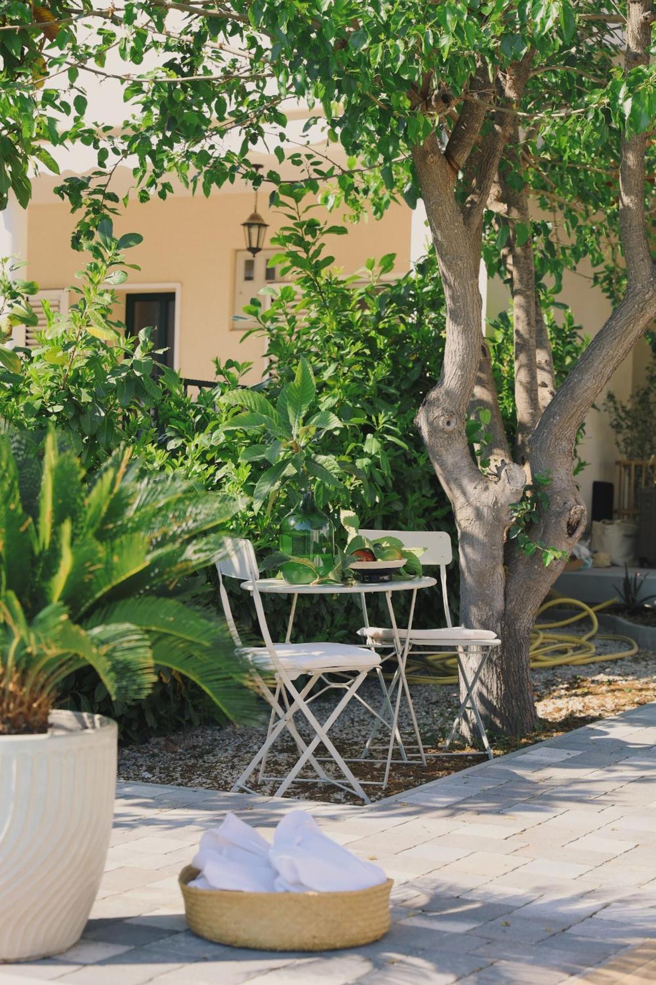The Residence Bilice Bagian luar foto