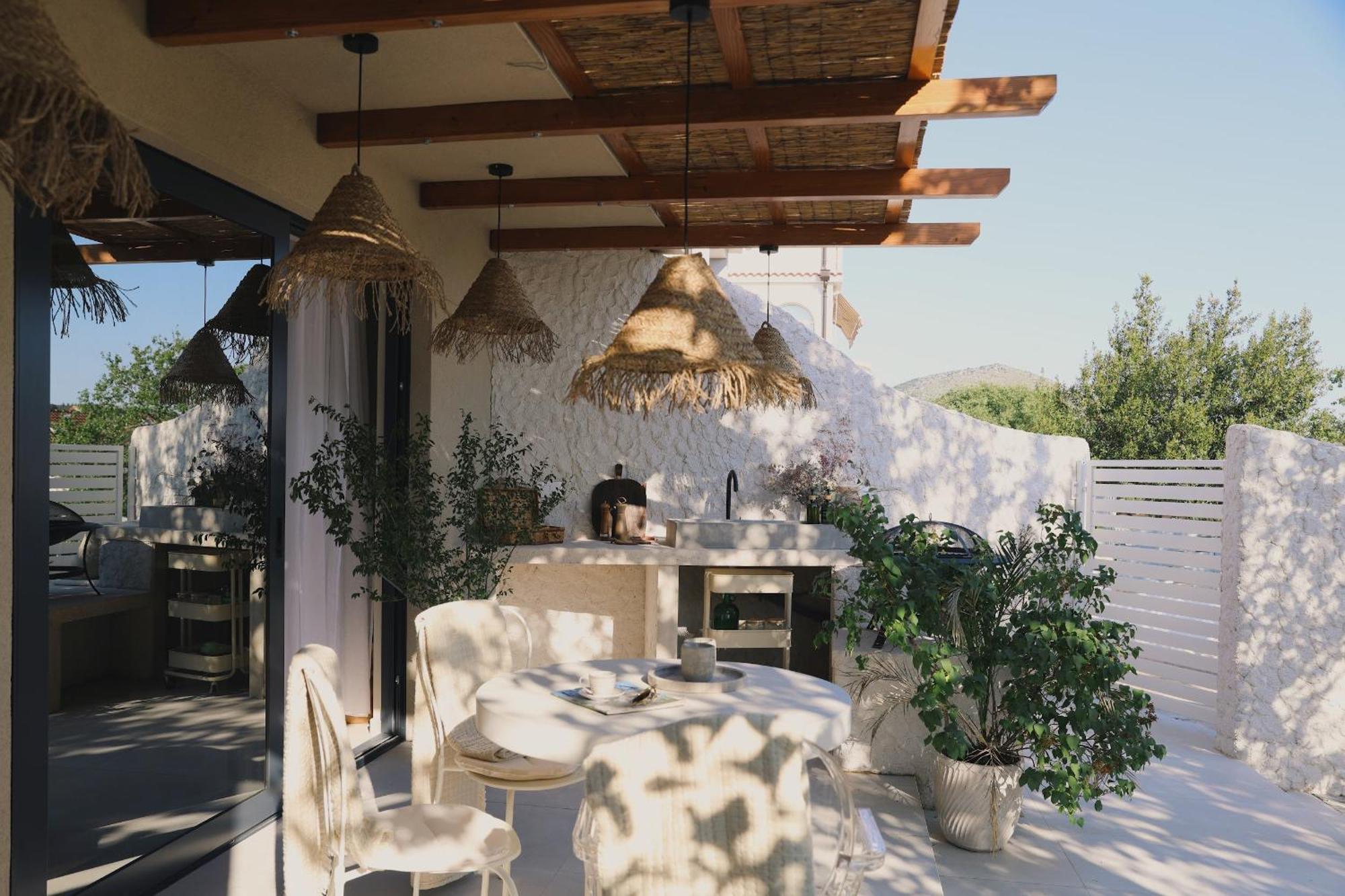 The Residence Bilice Bagian luar foto